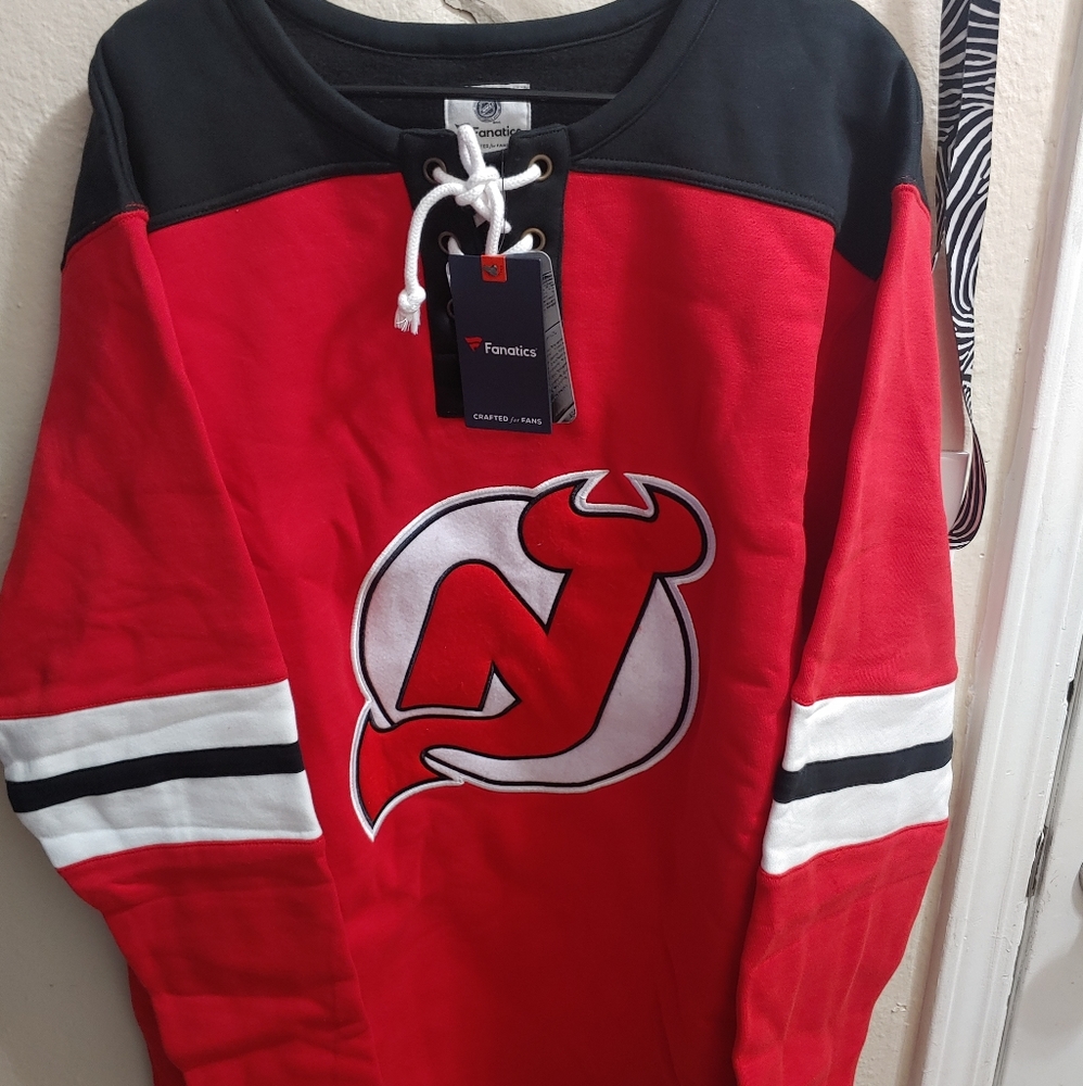 Hockey sweater